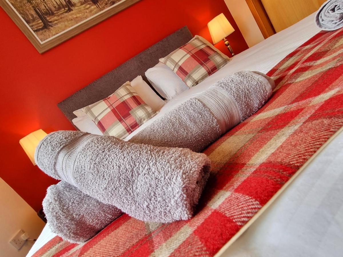 Hill View 2 Bedroom Free Parking Инвернесс Экстерьер фото